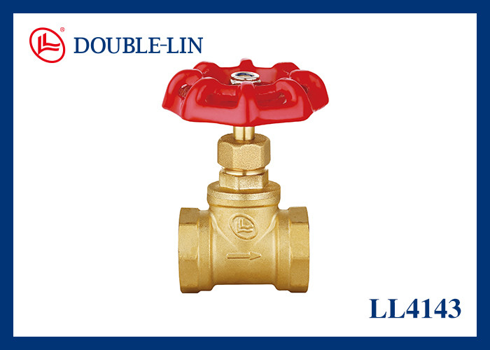 Válvula de bloqueio de latão com manípulo de ferro fundido 1/2"-2" Fêmea x Fêmea 16 Bar Pressão de Trabalho Vedação PTFE